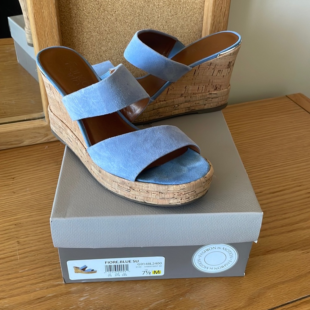Franco Sarto Fiore 7.5 wedge